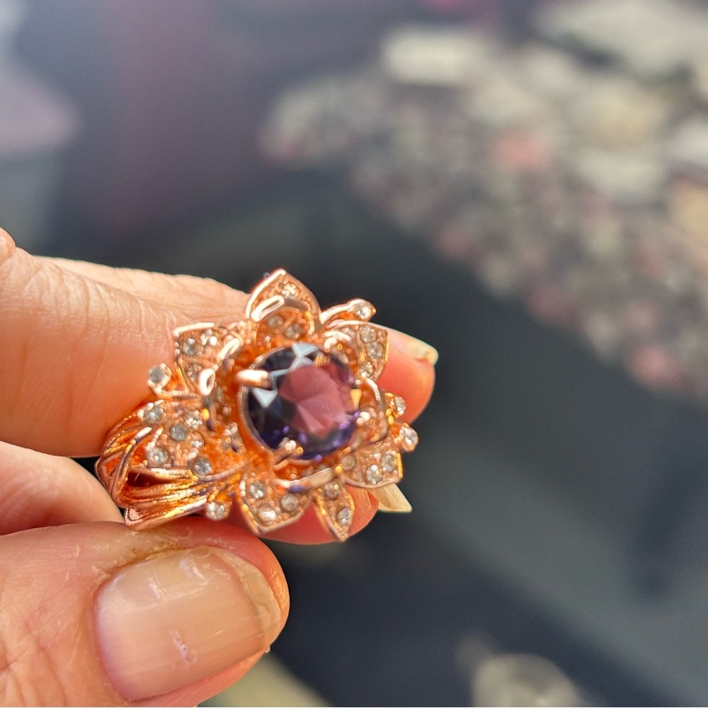 Rose Gold Flower Cocktail Ring with Purple Center Stone Stamped .925 size 8